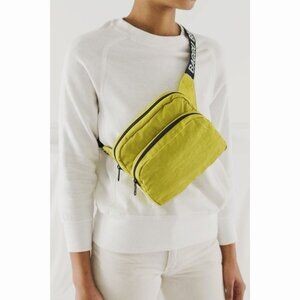 Baggu Fanny Pack Chartreuse OG White Logo Strap Double Zip Crossbody Bag Travel